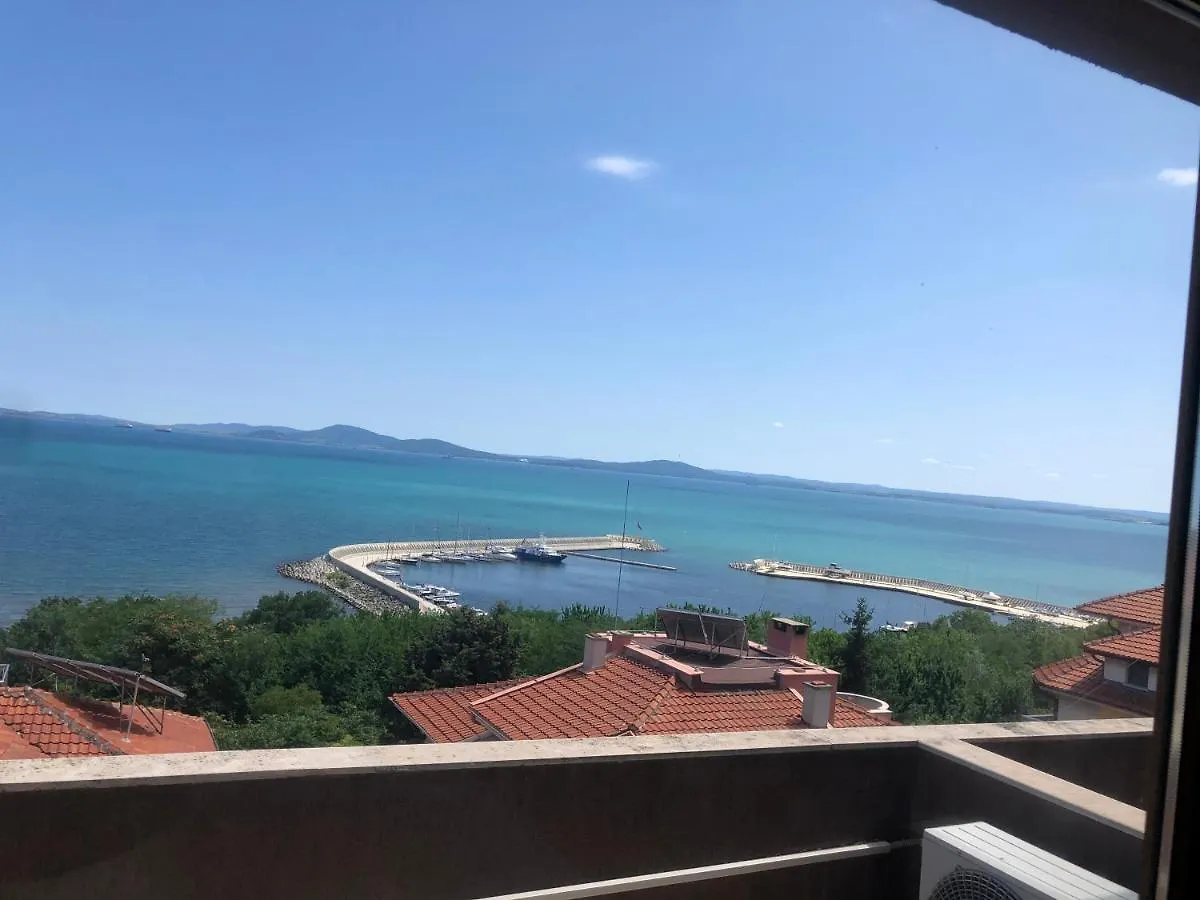 Relax Sarafovo Hostel Burgas 0*,  Bulgaria