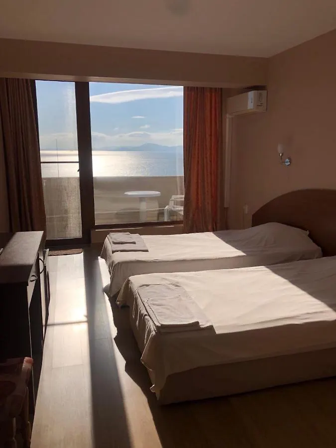 Relax Sarafovo Hostel Burgas