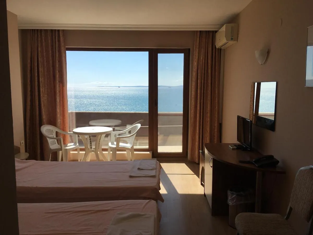 Relax Sarafovo Hostel Burgas