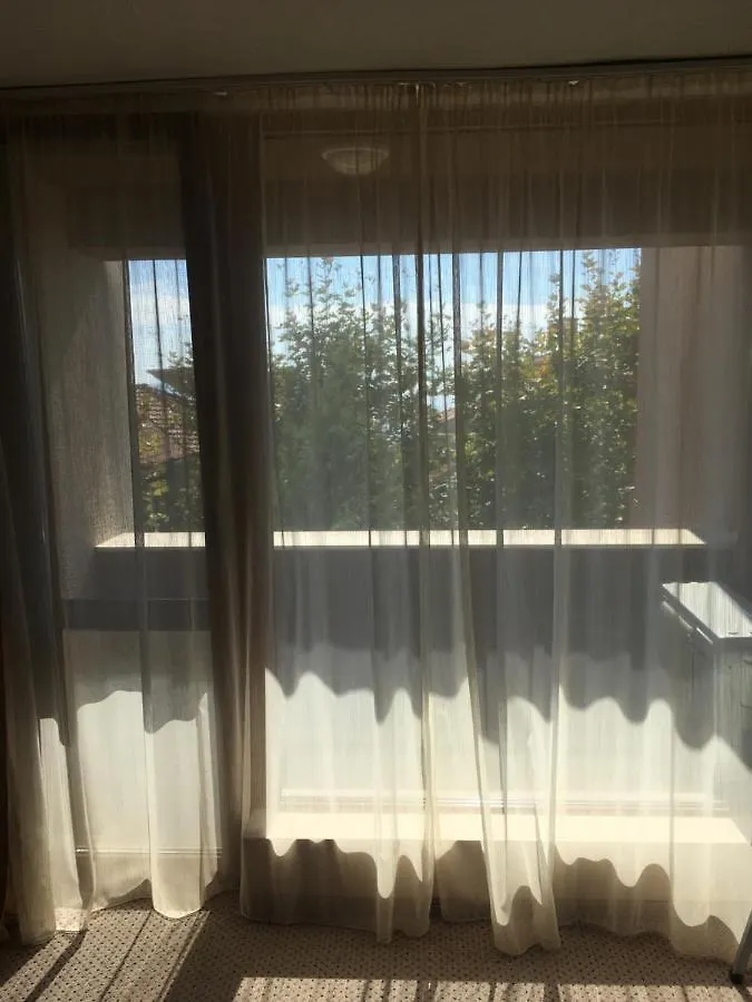 Relax Sarafovo Hostel Burgas 0*,