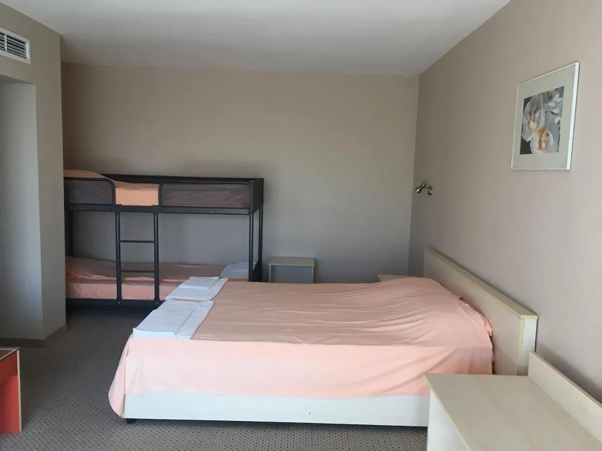 Relax Sarafovo Hostel Burgas