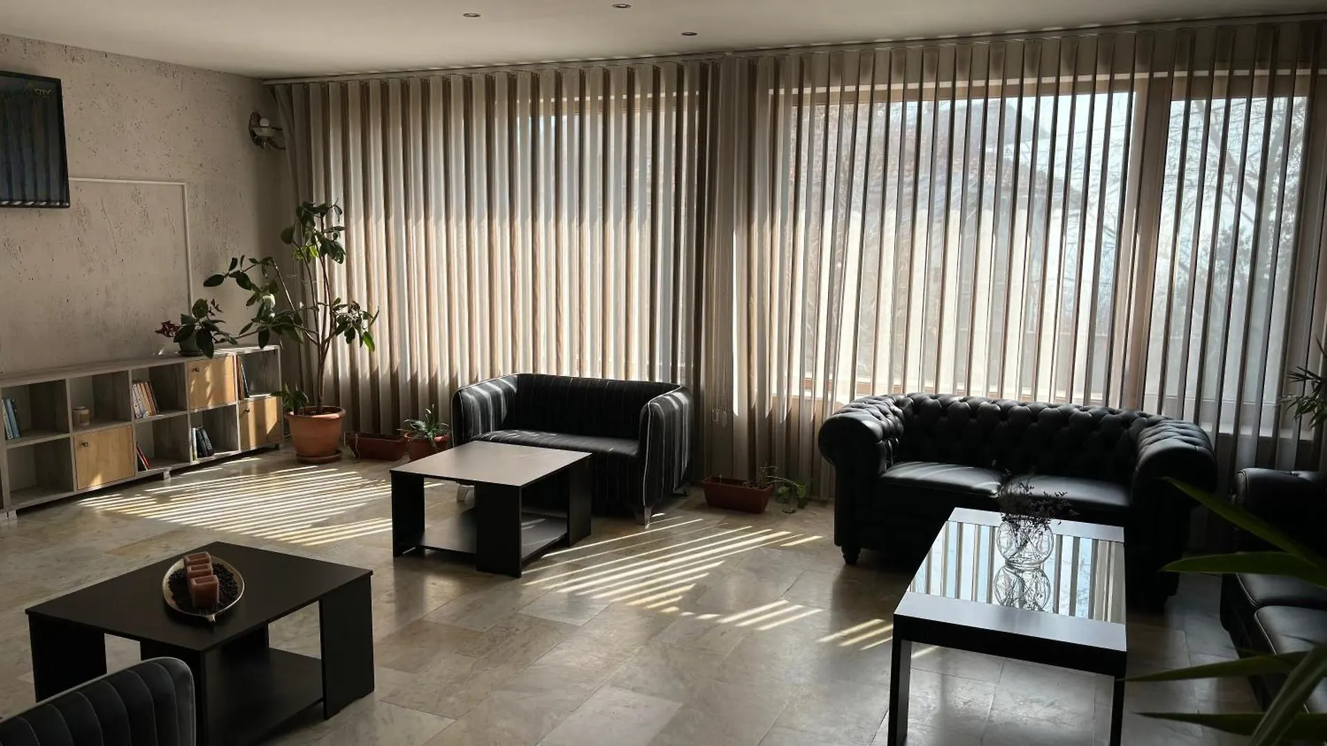Relax Sarafovo Hostel Burgas 0*,