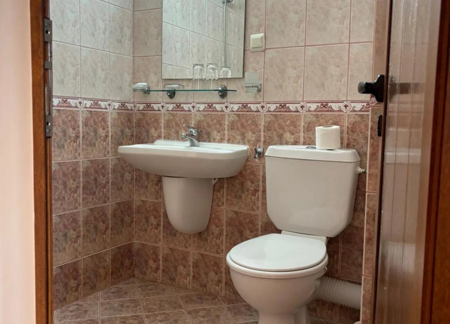 Relax Sarafovo Hostel Burgas