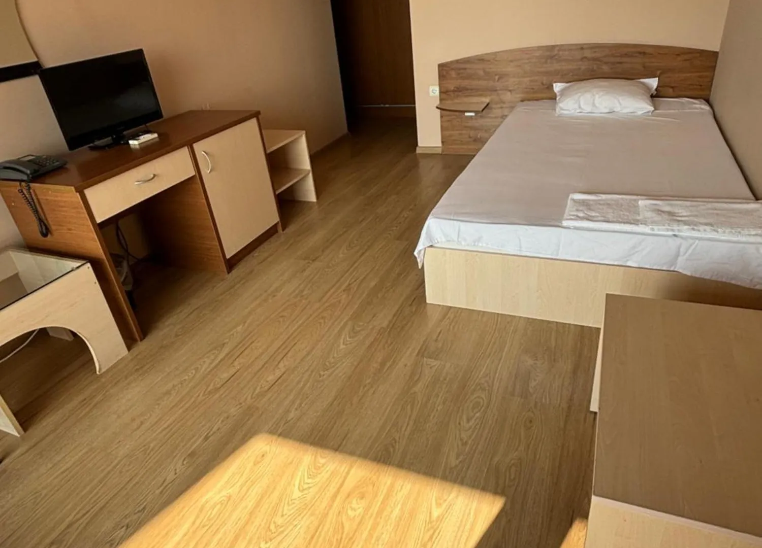 Relax Sarafovo Hostel Burgas Bulgaria